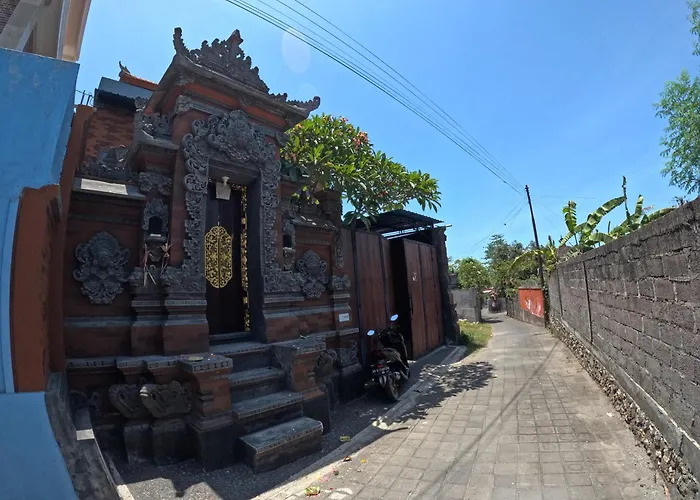 Sandat With Private Pool Uluwatu (Bali)